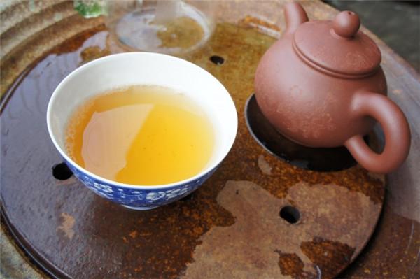 泡普洱的心得：生茶、熟茶、老茶所用的茶器選擇