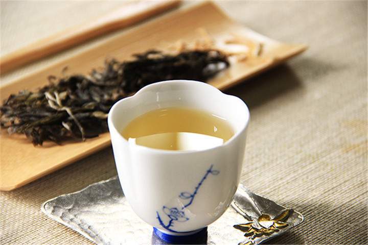 花果山云霧茶的產(chǎn)地有何特點(diǎn)？