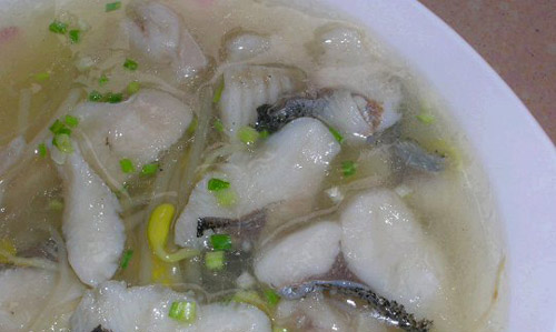 茶香雞汁魚片湯