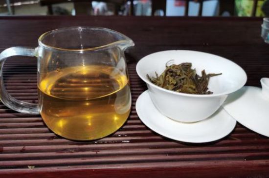 譜耳茶多少錢一斤，普洱茶正常價(jià)格是多少？