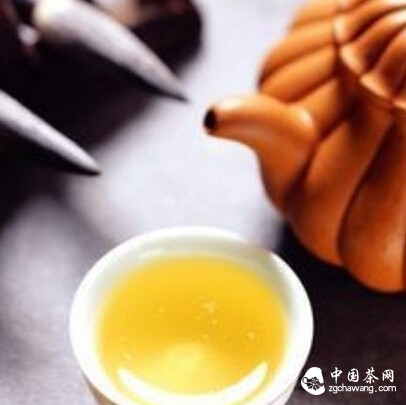 綠茶防癌 青茶減肥 白茶抗輻射！六大茶葉養(yǎng)生有別