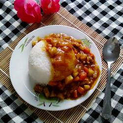 咖喱雞肉蓋澆飯