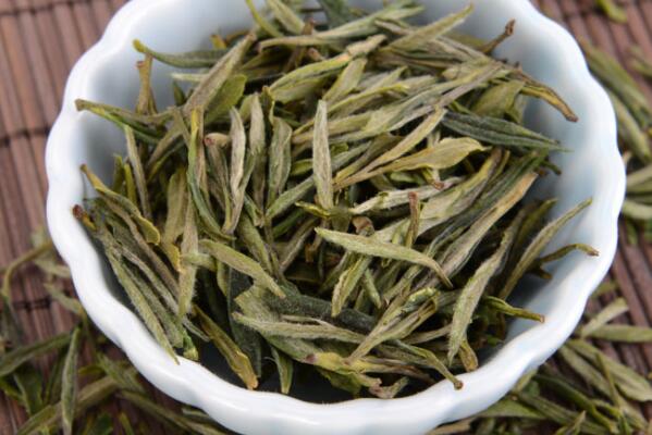 中國十大主要黃茶品種，遠(yuǎn)安黃茶上榜，第一有金鑲玉的雅稱