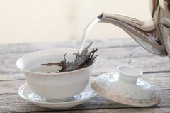 洗茶和潤(rùn)茶一樣嗎，醒茶跟潤(rùn)茶、洗茶有