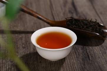 云南滇紅茶的功效與作用（滇紅茶六大功效）