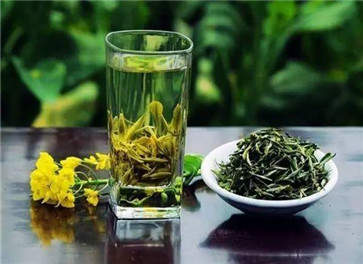 女人喝黑苦蕎茶的好處（女人喝苦蕎茶的壞處）