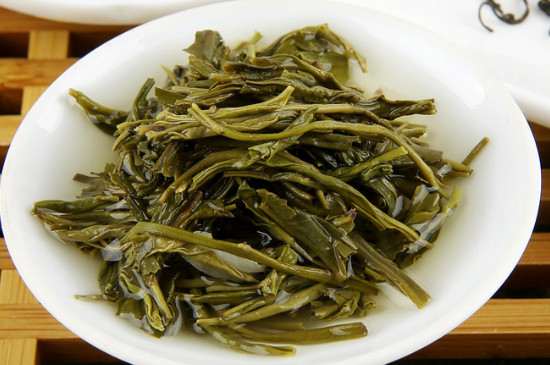 青城山產(chǎn)什么茶