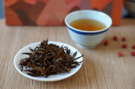 紅茶能直接用杯子泡嗎（直接泡會(huì)影響口感