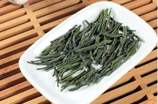 信陽(yáng)毛尖茶葉價(jià)格表（信陽(yáng)毛尖茶禮品盒裝價(jià)格少