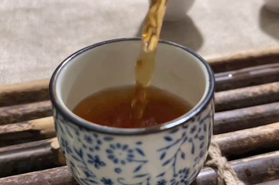 什么季節(jié)喝普洱茶好（一年四季皆可飲用）