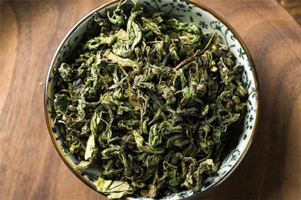 丁香茶適合什么季節(jié)喝_丁香茶能和菊花一起泡水喝嗎