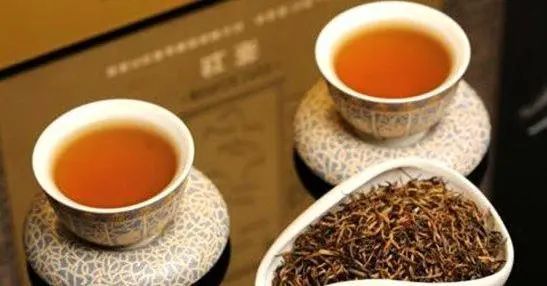 宜賓川紅工夫茶：作為中國三大紅茶之一者，特色獨(dú)領(lǐng)風(fēng)騷