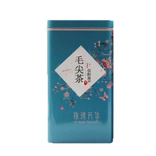 色澤翠綠的甘醇綠茶精選